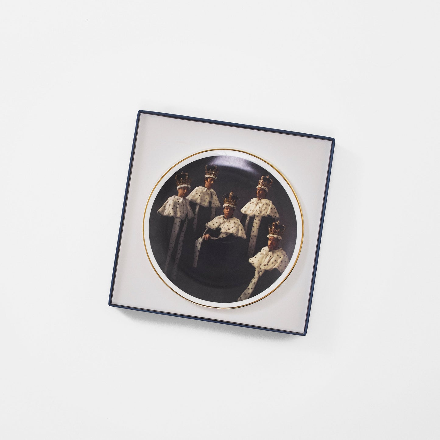 GOLD RIMMED COMMEMORATIVE PLATE - FULL BAND